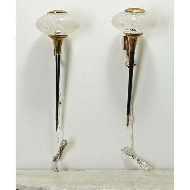 Brass French Mid-Century Sconces & Table Lamp - Set of 3 For Sale - Image 8 of 12
