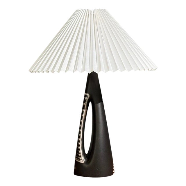 Søholm Stentoj, Danish Mid-Century Modern, Table Lamp, Black Stoneware, Denmark, 1950s A "Burgundia" model table lamp...