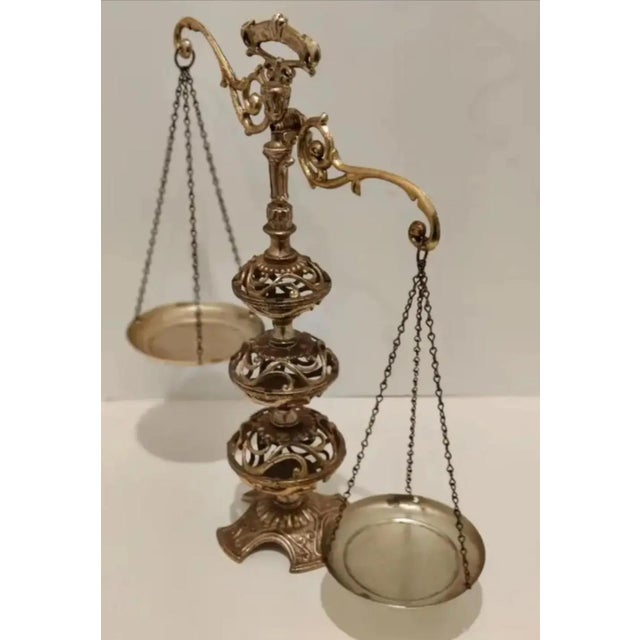 For your consideration. . . A gorgeous rare vintage decorative Hollywood Regency filigree balance scale. This beautiful...
