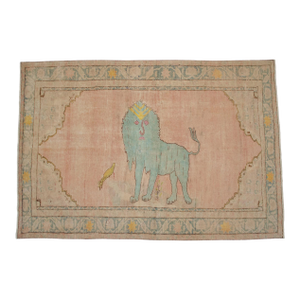 1950s Vintage Turkish Rug Lion Pattern Hand Knotted Low Pile Wool Wall & Area Rug - 4'2" X 6'1"