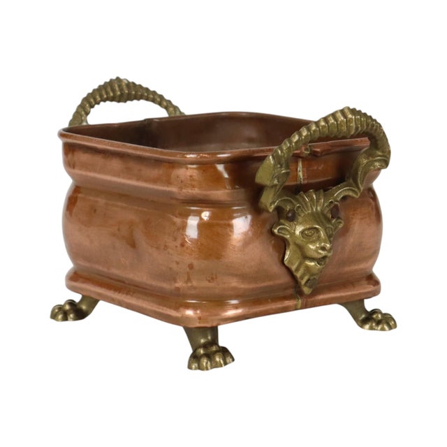 Antique 19th Century Copper Planter with Claw Feet and Lion Heads, 1890s For Sale - Image 5 of 15