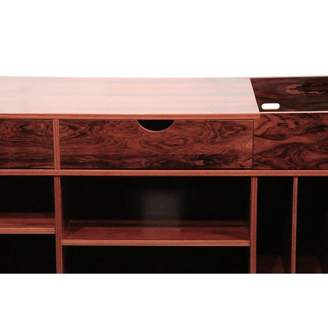 Mid Century Danish Modern Stereo Record Cabinet Rosewood C. 1960/70's For Sale In New York - Image 6 of 16