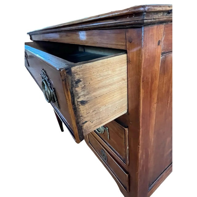 French Late 18th Century Italian Neoclassical Louis XVI Commode in Cherry For Sale - Image 3 of 13