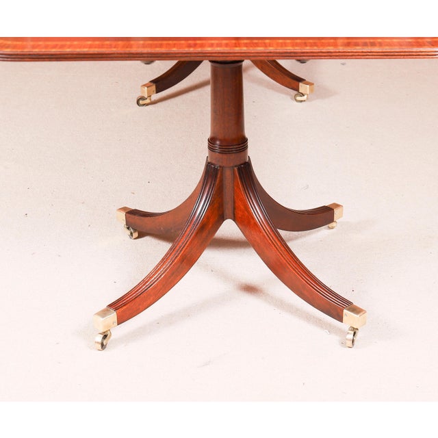 Vintage George III Dining Table by William Tillman and Chairs, 1980s, Set of 11 For Sale - Image 13 of 18