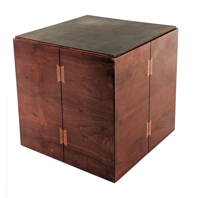 1960s Vintage Set of 4 Modern Walnut Cubes Side Tables by Lane Furniture For Sale - Image 5 of 13