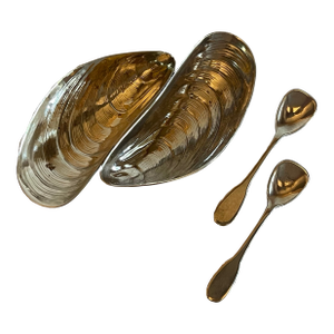 Vintage Silver Mussel Salt and Pepper Holder With Spoons - 3 PCS