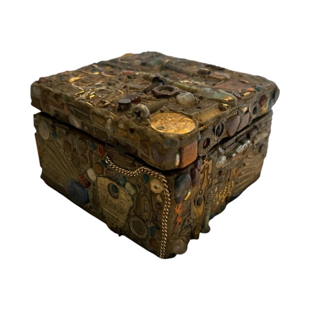 Sculpture Materials 1980s Pair of Decorative Boxes With Found Objects by Brazilian Sculptor Francisco Möller For Sale - Image 7 of 8