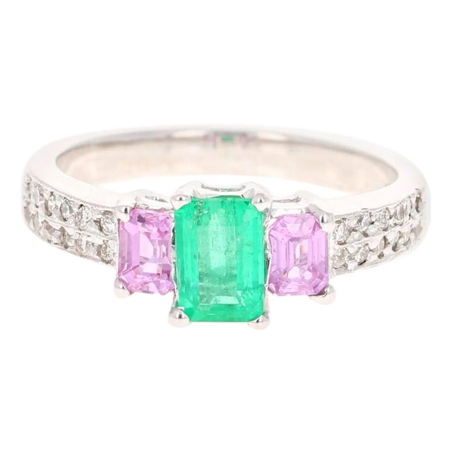 1.54 Carat Emerald Pink Sapphire Diamond White Gold Three-Stone Ring, Size 7 For Sale