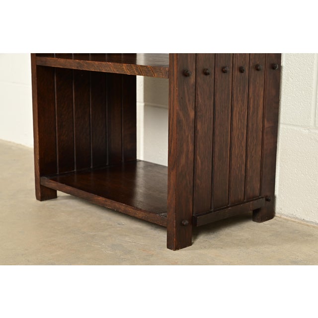 Brown Stickley Brothers Style Antique Mission Oak Arts & Crafts Bookcase or Magazine Rack, Circa 1910 For Sale - Image 8 of 12