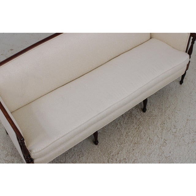 Age: Approx: 20 Years Old Details: Mahogany High Quality Construction Rarely Sat In Or Used Sheraton Style Traditional...