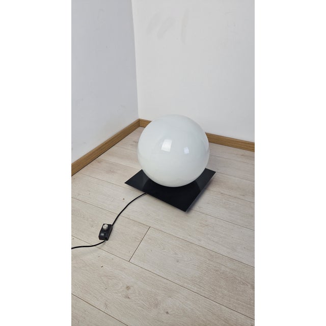 Vintage Micol Table Lamp with Opaline Glass and Metal Base by Giuliana Gramigna and Sergio Mazza for Quattrifolio For Sale - Image 10 of 11