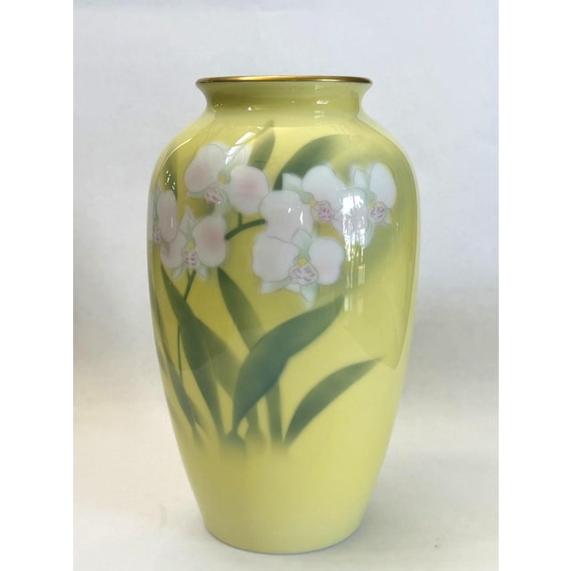 Fukugawa Seiji Arita Ware Yellow Vase With Phalaenopsis For Sale - Image 4 of 16