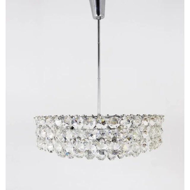 Large Round Chandelier with Diamond-Shaped Crystals from Bakalowits & Söhne, Austria, 1950s For Sale - Image 3 of 11