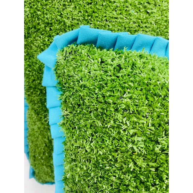 The Minted Monkey Turf Pillows - Artificial Turf Outdoor Pillows With Turquoise Ruffle Welting - Large Lumbar For Sale - Image 9 of 10