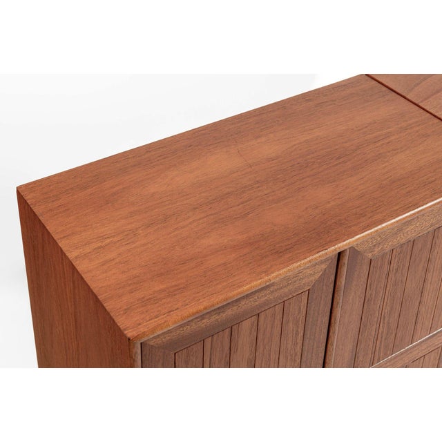 Danish Modern Modular Bookshelf Cabinet System in Teak Wood For Sale - Image 10 of 18
