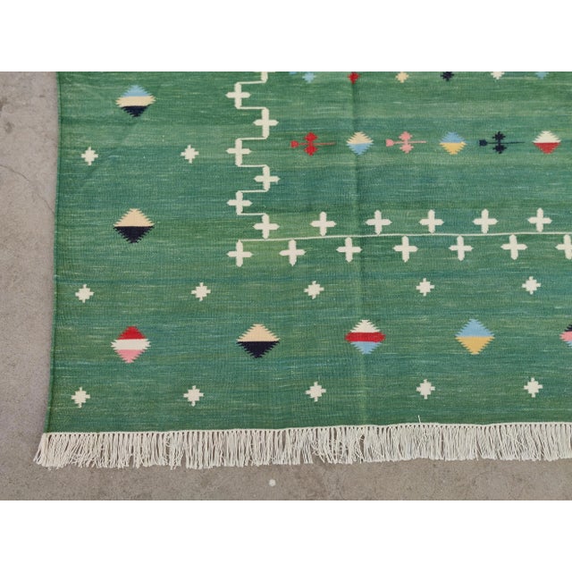 Green Handmade Cotton Vegetable Dyed Green Shooting Star Rug - 9'x12' For Sale - Image 8 of 11