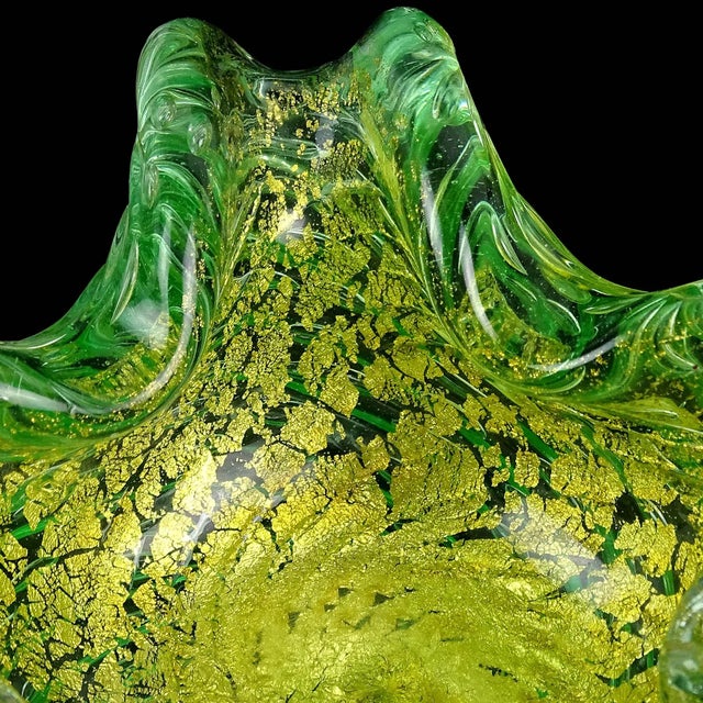 Glass Barovier Toso Murano Vintage Green Bubbles Gold Flecks Italian Art Glass Flower Star Shape Bowl For Sale - Image 7 of 9