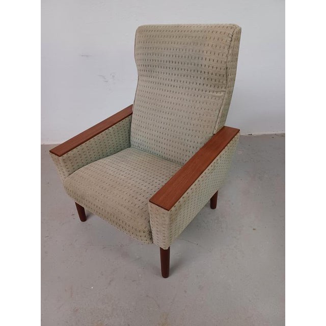 Mid-Century Danish Lounge Chair with Teak Armrests, 1960s For Sale - Image 4 of 5