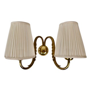Wall Lamp in Brass with Silk Shades attributed to Josef Frank, Austria, 1930s For Sale