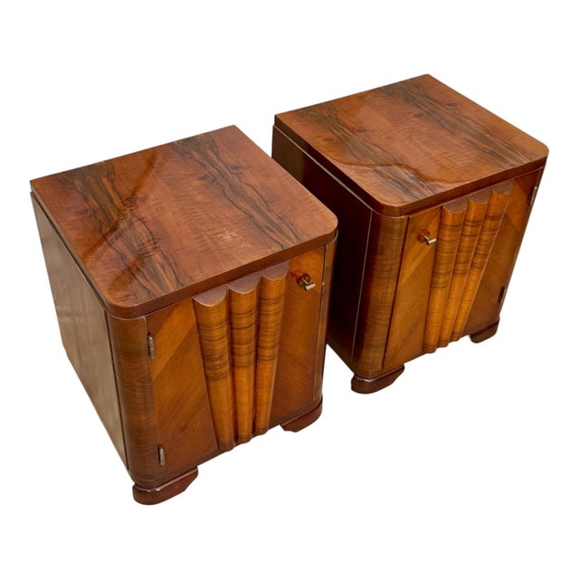 Art Deco Nightstands in Walnut Root Veneer with Conical Columns, 1930s, Set of 2 For Sale - Image 4 of 14