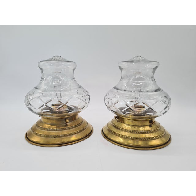 1970s Vintage Wall Sconces in Brass and Cut Glass, 1970s, Set of 2 For Sale - Image 5 of 9