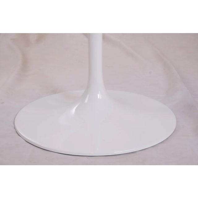 White Eero Saarinen Tulip Side Chairs From Bauhaus, Italy, Set of 6 For Sale - Image 8 of 9