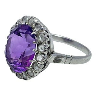 Mid 20th Century 10k White Gold Oval Amethyst and Diamond Halo Ring, Size 6.5 For Sale