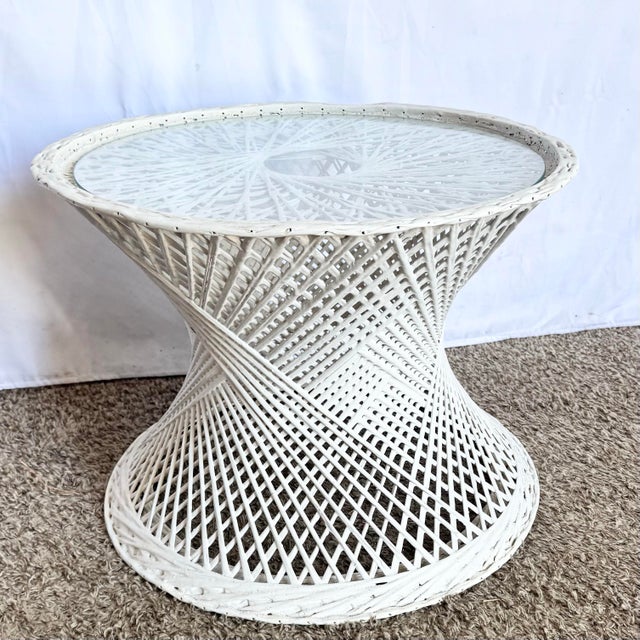 Mid 20th Century Mid Century Modern Spun Fiberglass Circular Side Table For Sale - Image 5 of 5