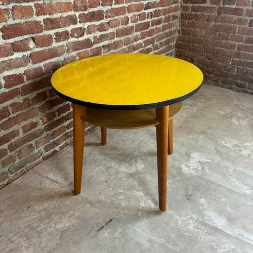 Wood Vintage Enamelled Coffee Table with Shelf, 1960s For Sale - Image 7 of 7