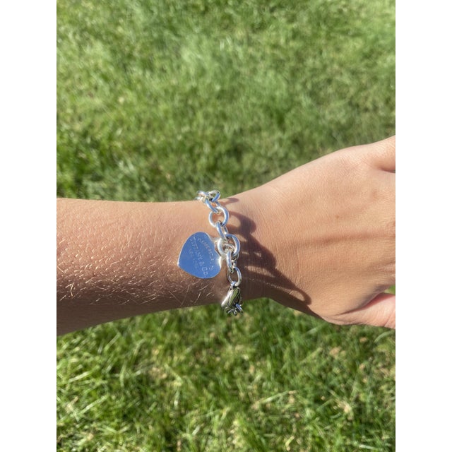 Tiffany and Co. Tiffany & Co Charm Bracelet, Sterling Silver, Length 7.75 Inches For Sale - Image 4 of 4