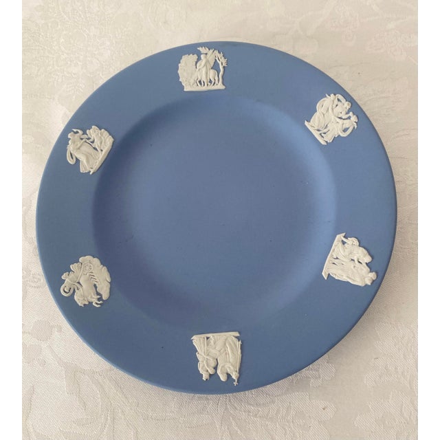 Wedgwood Neoclassical Dish Blue With Cream Classic Figures Mid 20th Century Excellent Mint Condition For Sale - Image 13 of 16