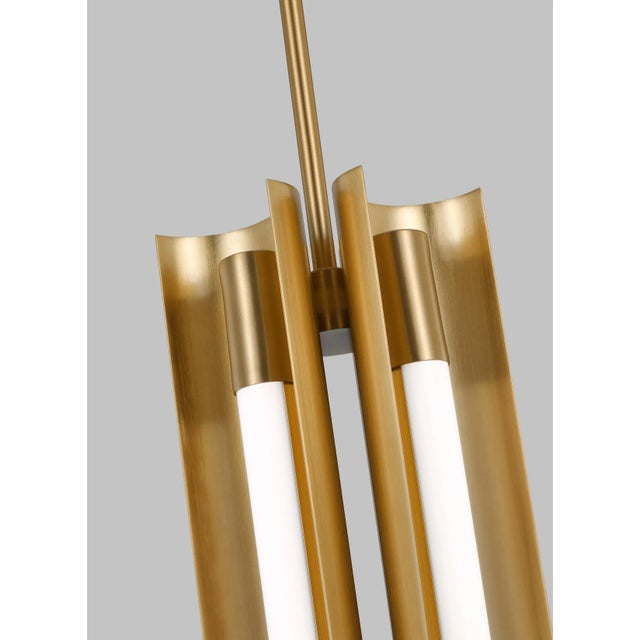 The Carson series by Kelly Wearstler highlights a minimalist combination of light and metal. This modern collection...