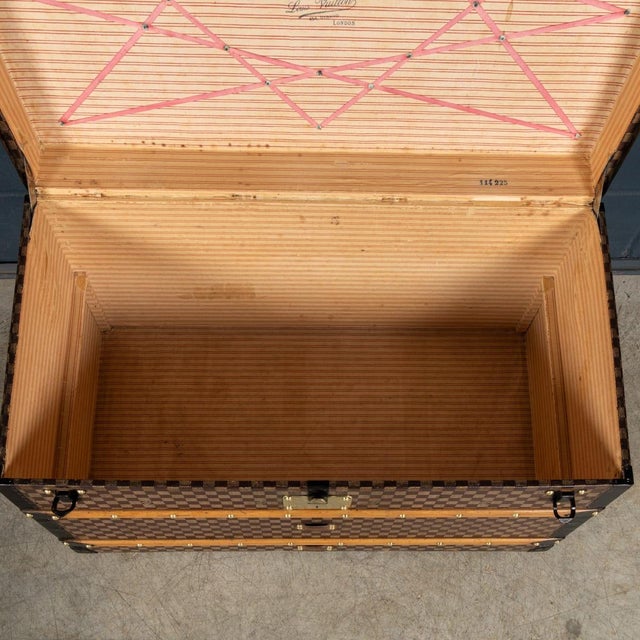 Antique Trunk in Damier Canvas from Louis Vuitton, France, 1900 For Sale - Image 12 of 18