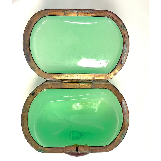 19th Century France Green Opaline Glass Hinged Jewelry Box With Ormolu Mounts For Sale - Image 10 of 12