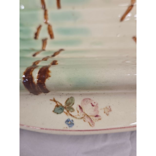 Cream Antique Circa 1900 French Longchamp Majolica Asparagus Serving Platter For Sale - Image 8 of 13