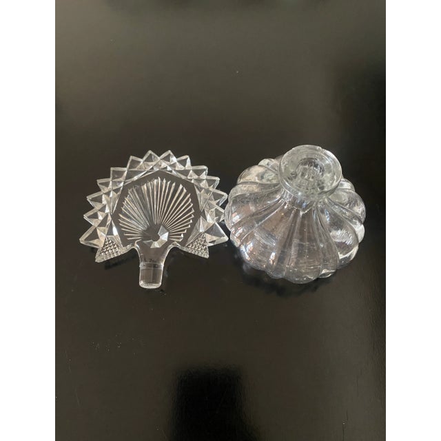 Art Deco Vintage 1940s Perfume Bottle For Sale - Image 3 of 5