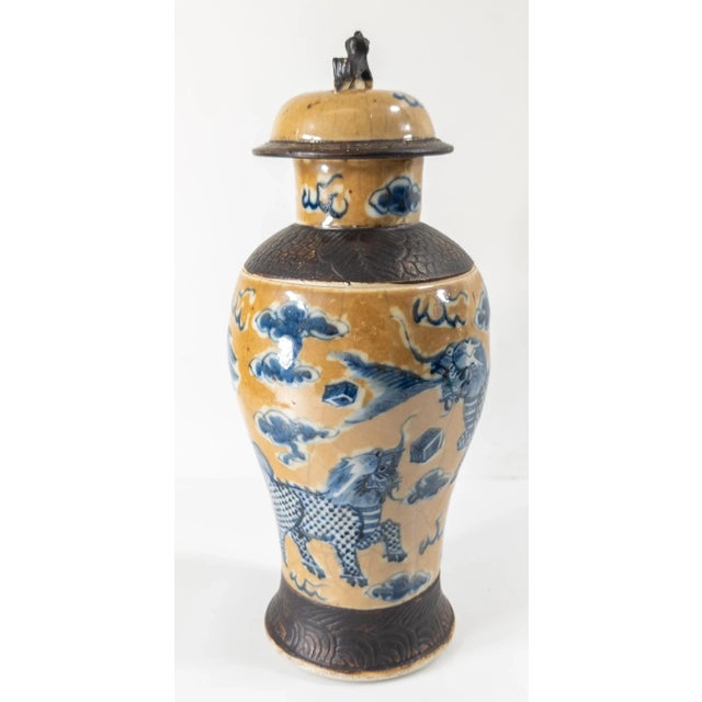 19th Century Chinese Cafe-Au-Lait Garniture Vase With Blue Foo Dogs or Qylin For Sale - Image 4 of 18