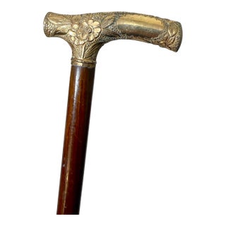 Antique 19th Century Victorian Chased Yellow Gold Filled Wood Walking Stick Cane For Sale
