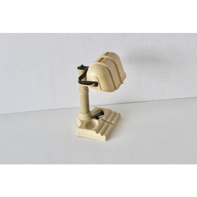 Metal 1940s American Art Deco Desk Lamp by Atlas Appliance Corp Brooklyn For Sale - Image 7 of 18