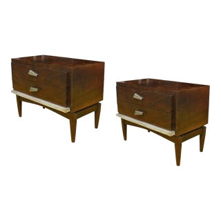 Pair of Vintage Mid Century Nightstands For Sale