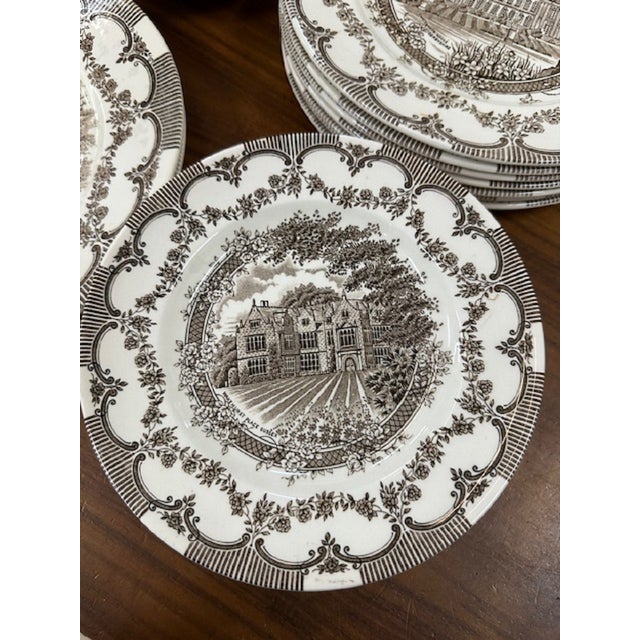 1920s Stafforshire Dinner Service, 1920s, Set of 27 For Sale - Image 5 of 9