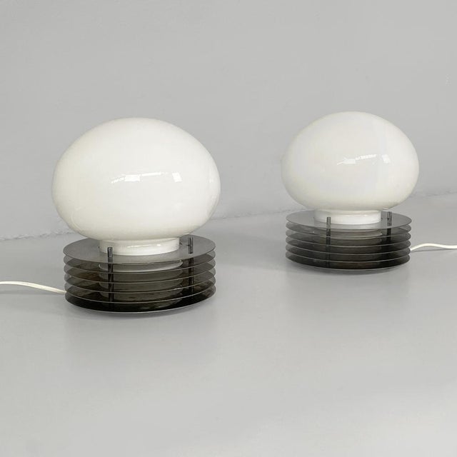 Italian Modern Table Lamps in Steel and Opaline Glass from Tronconi, 1970s, Set of 2 For Sale - Image 3 of 10