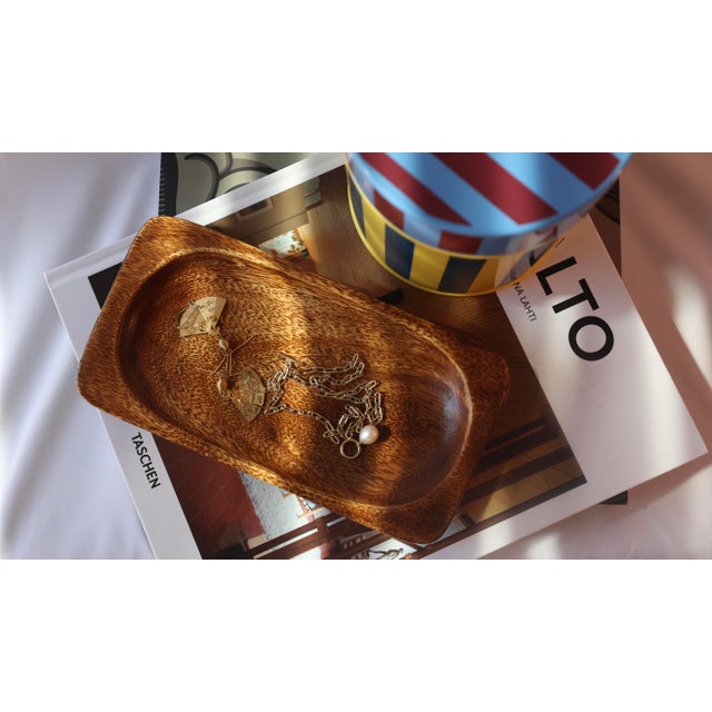 Mid-Century Modern Vintage Teak Catchall - Excellent Condition Hand-Carved Midcentury Modern MCM For Sale - Image 3 of 6