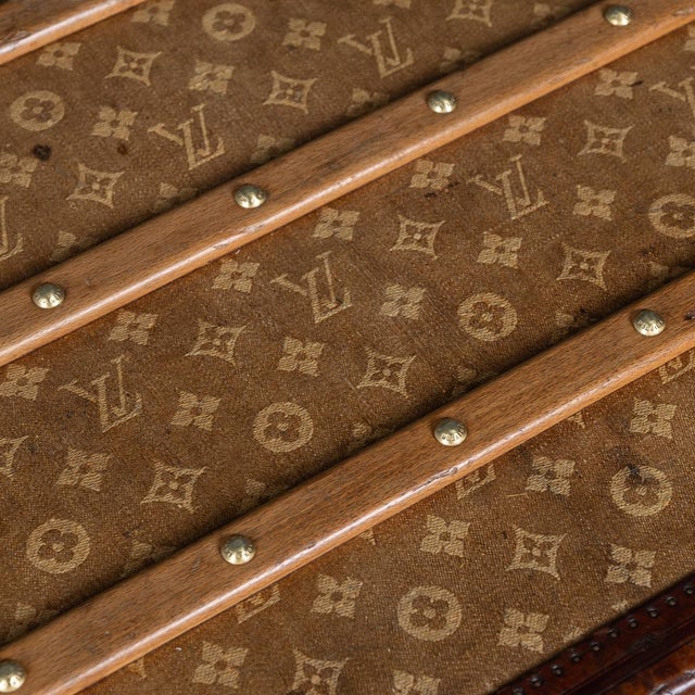 Antique 19th Century Louis Vuitton Courier Trunk in Woven Canvas, France, 1896 For Sale - Image 9 of 18
