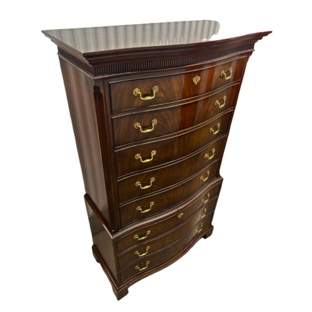 Drexel Heritage Unusual Vintage 18th Century Burled Mahogany Traditional Chest For Sale In Los Angeles - Image 6 of 9