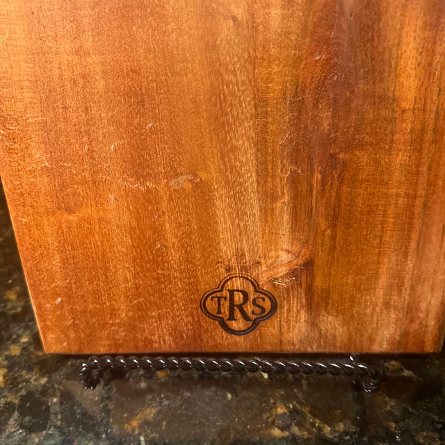 Farmhouse Vintage Acacia Wood Cutting Board or Serving Board With Handle For Sale - Image 3 of 11