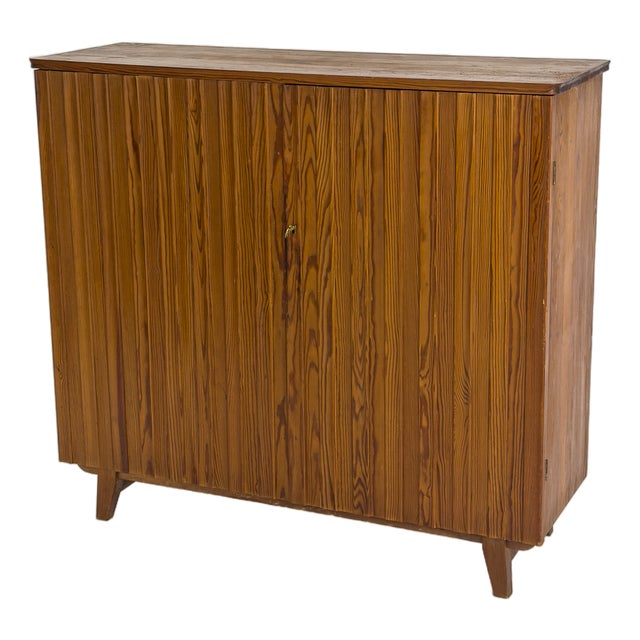 Swedish Fur Series Model 810 Cabinet in Pine by Göran Malmvall for Karl Andersson, 1940 For Sale