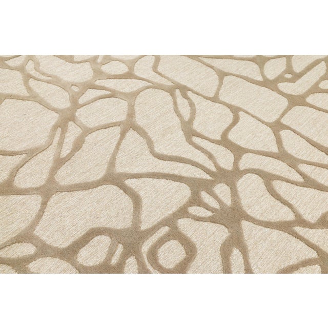 8x10 Organic Hand-Tufted Wool Area Rug - Sand & Cream Modern Abstract For Sale - Image 10 of 10