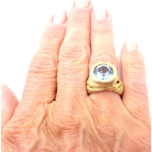 2000 - 2009 Angela Cummings 18k Yellow Gold Large Aquamarine Ring, size 6 For Sale - Image 5 of 8