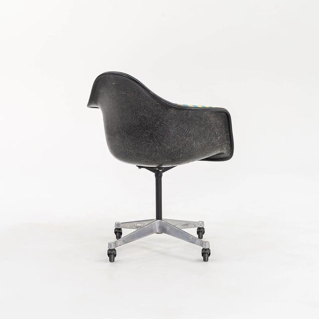 1960s 1967 Set of 8 Herman Miller Eames Pacc Armshell Chairs With Girard Upholstery For Sale - Image 5 of 11